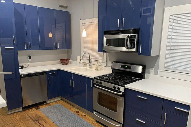 Kitchen - 1 BDR Available in 3BDR House