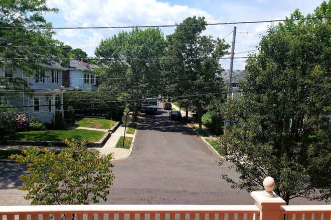 Balcony view - Eastside 2 Beds, pleasant view close to campus Apartments