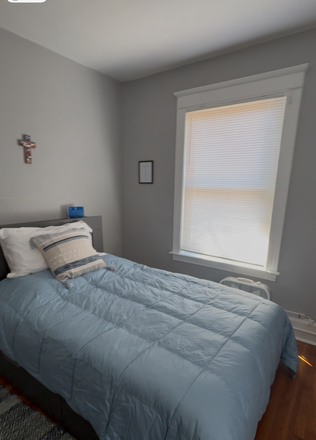 Bed/Bed Frame - 231 Chesnut Hill Ave Triplex
