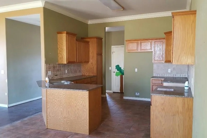 kitchen - Roomentes Needed ASAP House