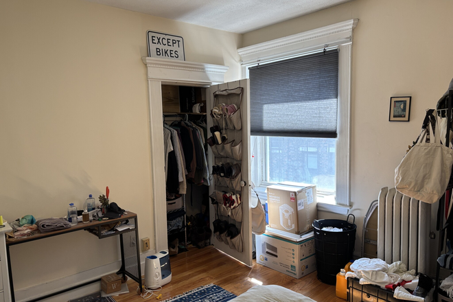 Bedroom1 - 2 Bed on Peterborough St - Available 9/1/26 Apartments