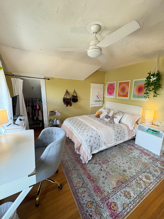 Bedroom - 1 Bedroom Sublease 933 Pennsylvania Ave