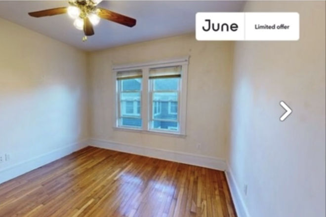 Room C - Duplex in Brighton Duplex