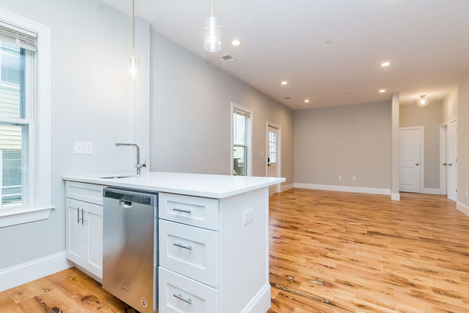 Call NOW for showings! 617-236-8600 - LEYDEN ST - ORIENT HEIGHTS 4BR AVAIL *9/1/2026* W/ 2 BATHS, IN UNIT LNDRY, REAR DECK, YARD, A/C, DW! Apartments