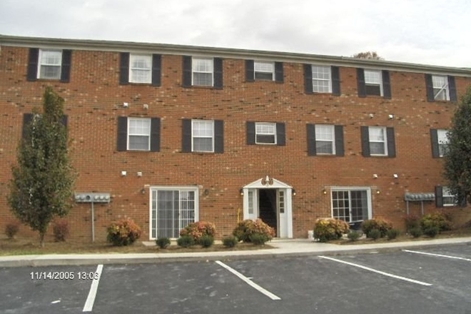  - 2 Bedroom 1 Bath Condo