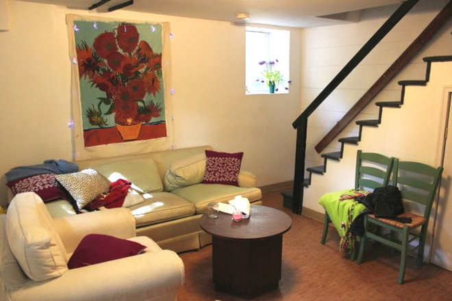 Bedroom - Only 1 Rm left- 4-BR/2-BA, Close to Campus Apartments
