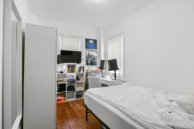 small bedroom - Walk to the campus! Nice 4 BR house (with an extra basement apartment) and 3 Bathrooms