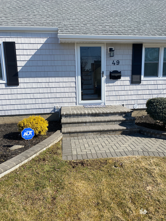 Front - 5 bedroom house to rent