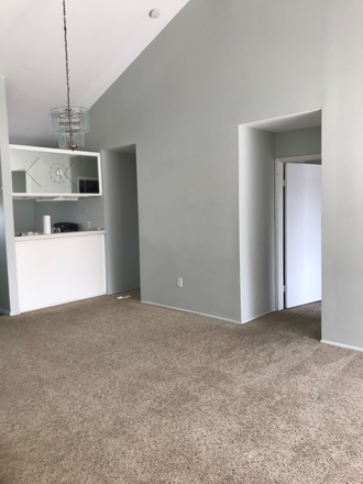 Dinning Room Plus kitchen - Stunning 2 BED/2 Bath