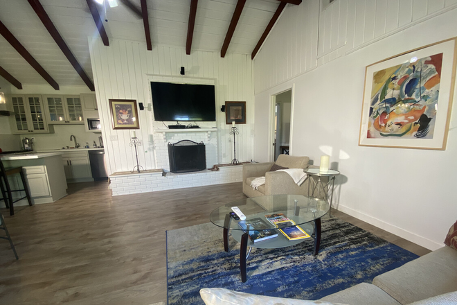  - 1301 23rd St (Manhattan Beach, CA)
