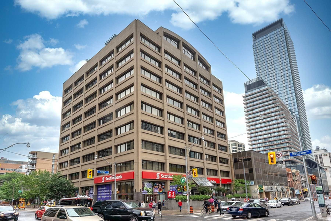 Outside street view - 1 Furnished Bedroom next to Wellelesley Station with Personal washroom