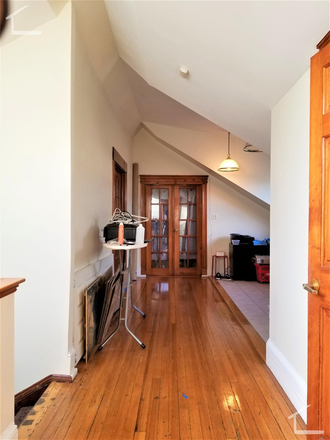 bed - Enormous 5 bed 3 bath in Coolidge Corner for September. Duplex