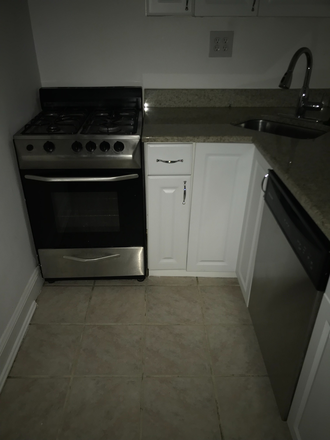 Kitchen - Logan Circle-  One Bedroom Renovated Apartment, Excellent Location.