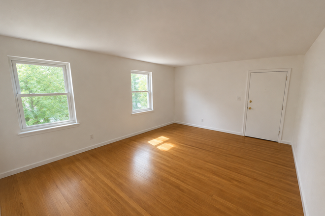 Main Living room - Spacious 6BR House Near UMD | $3,500 Total | Parking + Basketball Court