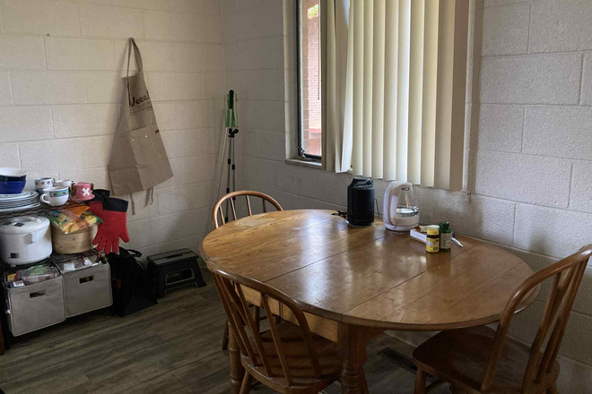Dining Area - Graduate and Family Housing Smiley Court Shared Apartment (East Campus)