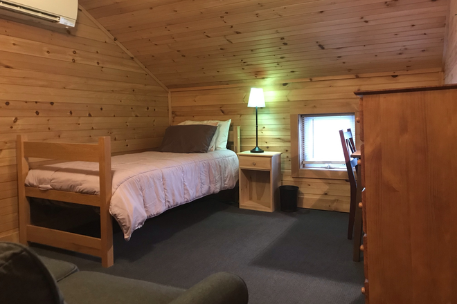 Wood Room - 3rd floor - HomeStay for Women - Short-term housing - Near BC Law - See Website - Rent by semester