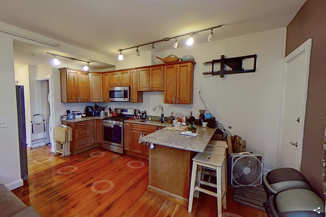 Call NOW for showings! 617-236-8600 - NORFOLK ST - *75% OFF FEE* LRG INMAN SQ 5BR AVAIL *9/1/2026* W/ 2 BATH, IN UNIT W/D, YARD, DECK! Apartments