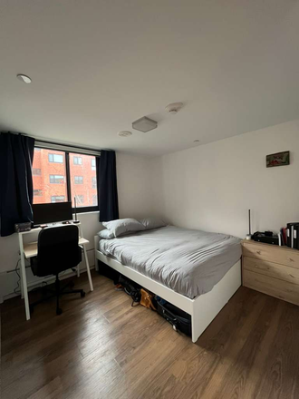 NW facing bedroom. Ample closet space. Dyson fan. - Modern 2 bed 1 bath | Summer sublet Apartments