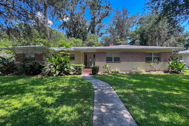  - 3BR/2.5BA House in Florida Park - Available For Fall 2026!