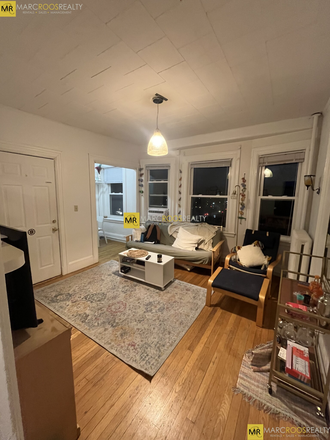 Call NOW for showings! 617-236-8550 - SAINT MARYS ST - TRUE 2BR W/ LIVING ROOM, DW, H&HW INC, LNDRY IN BLDNG AVAIL *9/1/2026* NEAR CAMPUS!