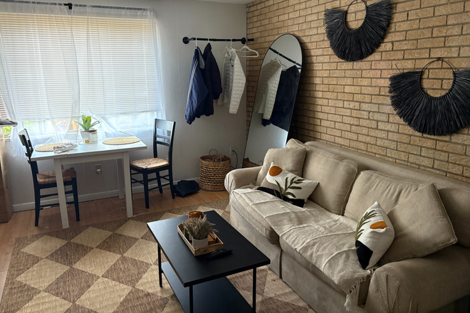 living room - Grandview Apartments