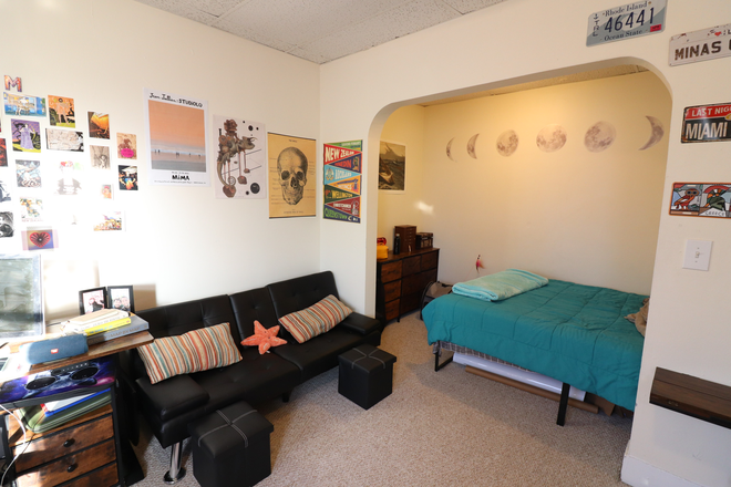 living/sleeping area - Massive Fenway studio with sleeping alcove for 9/1 Apartments