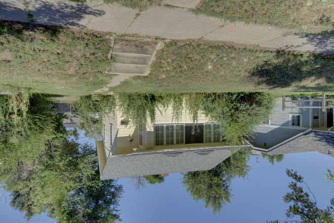 Outside view - 3BD House Near DU – Don't Miss Out!