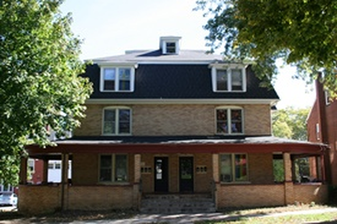 Mortensen - Mortensen 234 East Foster Avenue