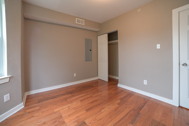 Bedroom - OCP - Spacious 3 Bed 2 Bath In the Safest Off Campus Location Apartments