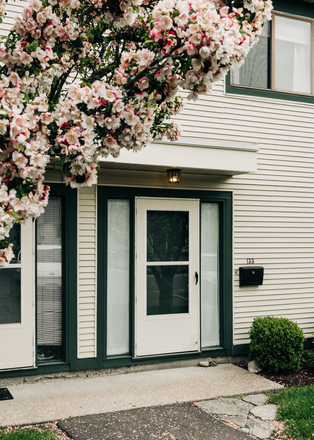 Front door - Great location 2 bedroom condo with parking