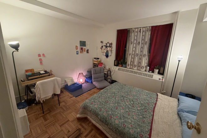 Den Bedroom - Stuytown Residency Apartments
