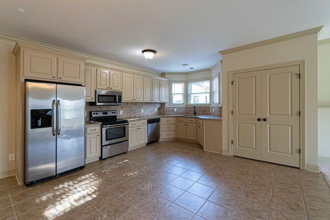 Kitchen - Ground floor apartment