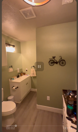 Bath with shower/tub shared with housemate. - Room for rent with Grad School Student near Lunch Loops and Handle Bars House