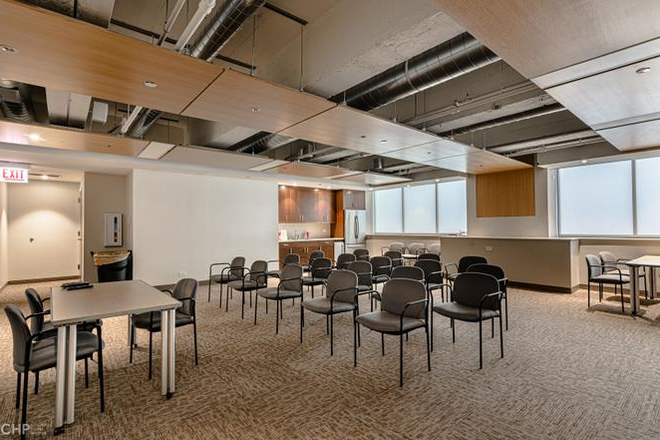 Conference Room - Welcome to this beautiful condo located in Chicago perfectly situated between Pilsen & Little Italy