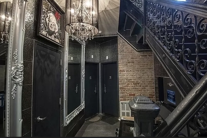Lobby - Roommate Needed – Amazing 2BR Nolita Apartment