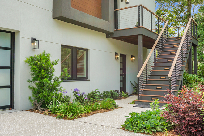 Front Entrance - Ground Floor Furnished Apartment w/ Marsh Views – Near Downtown Charleston & Hospitals