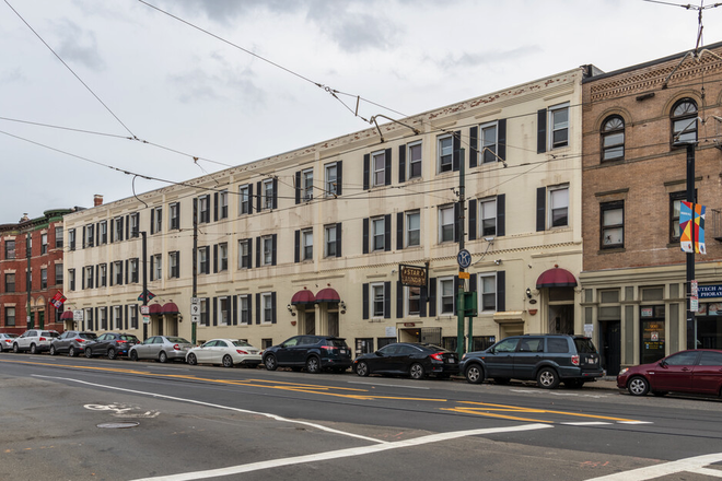 front - 2 Bed Mission hill Apartments