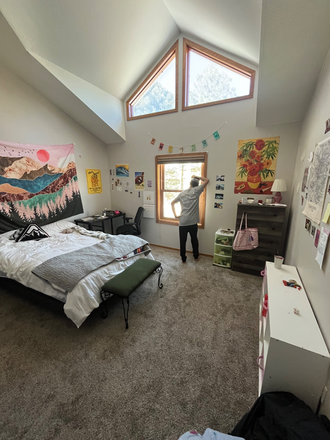 room - Gold Run Apartments