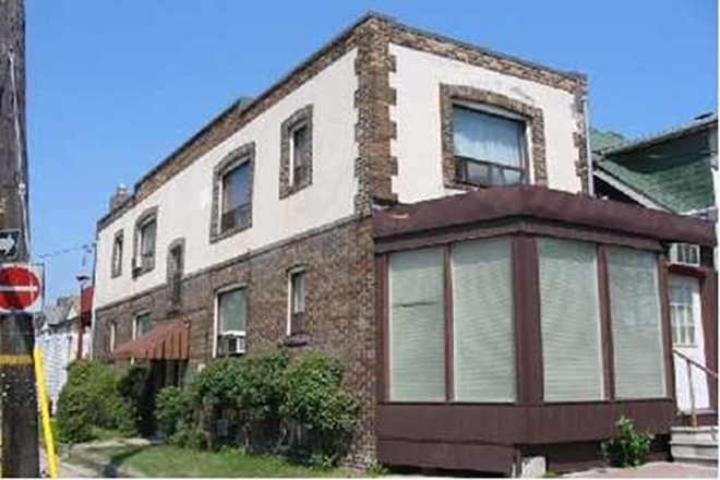 Exterior of Building - Furnished Private Bachelor Apartment a quick commute to St. George campus