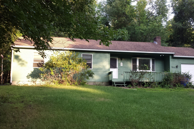 front - 3 Hillyndale Rd, Storrs, CT 06268 House