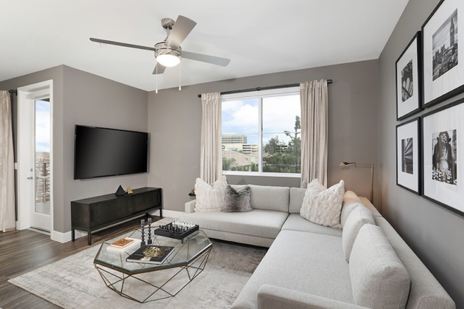 One bedroom-corner unit, top floor, courtyard (quiet-no street noise) - Eleven10 Apartments, Orange CA-1 bedroom, top floor