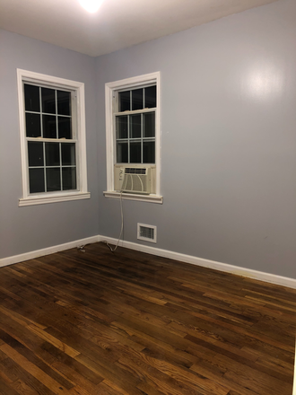 Bedroom - 4 Bedroom 2 Bath Fully Furnished Available 6/1/26 House