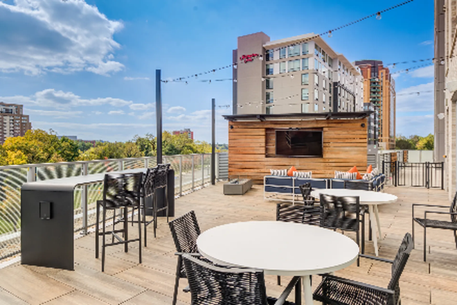 Outdoor seating area - $1000 Incentive - Lease Takeover at The York - Private Bed/Bath - 1BR in a 4BR/4BR Unit