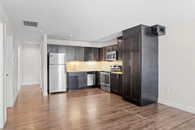 Kitchen - East Village Flats Apartments