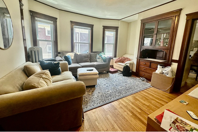 Living Room - Spring 2026 Sublet Super Close to Campus Duplex