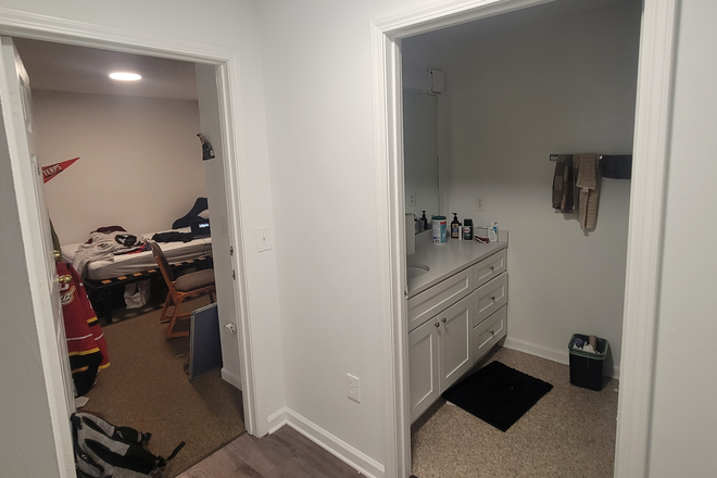 View of bedroom and bathroom - Apartment 447C