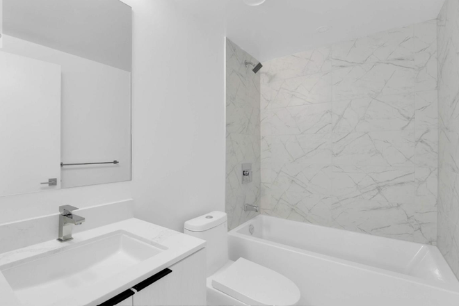 washroom - Stunning Safest Studio Condo for Rent –Downtown Toronto Perfect for Young Professionals & Students