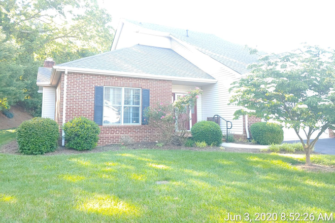  - 3 Bedroom 2.5 Half Bath Townhouse with 2 Car Garage