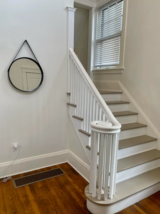 Master Staircase - Magnolia House
