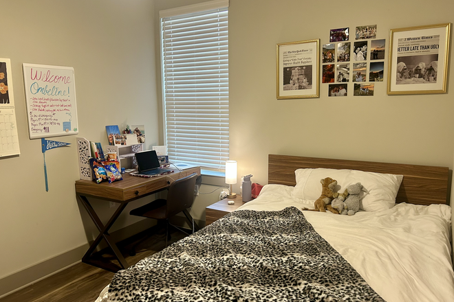 Bedroom - Union Chapel Hill Apartments